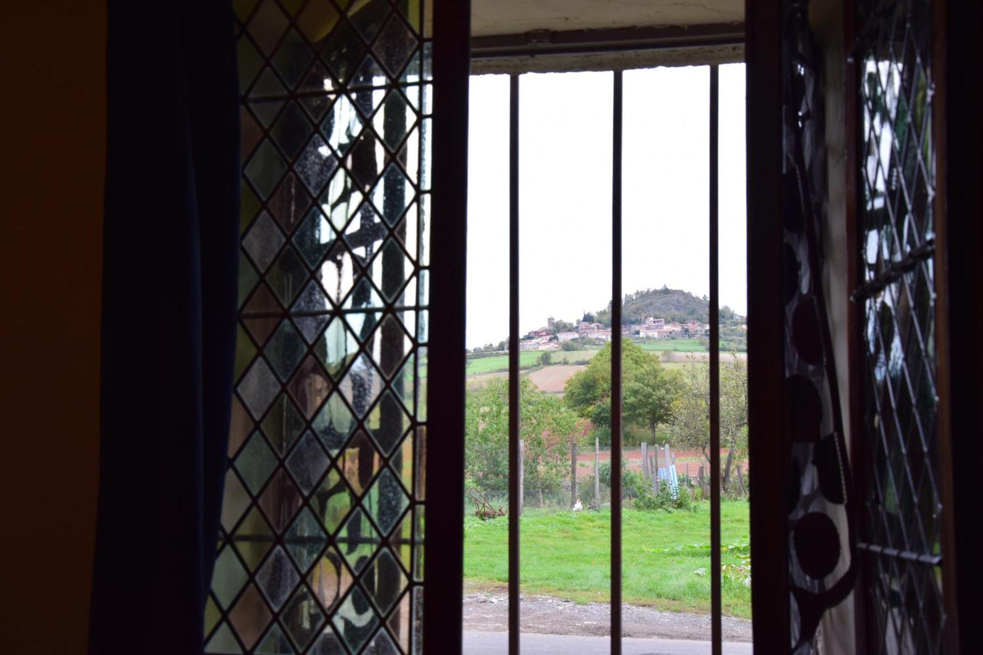 Chateau Des Aiguilles Saint-Remy-de-Chargnat Bilik gambar